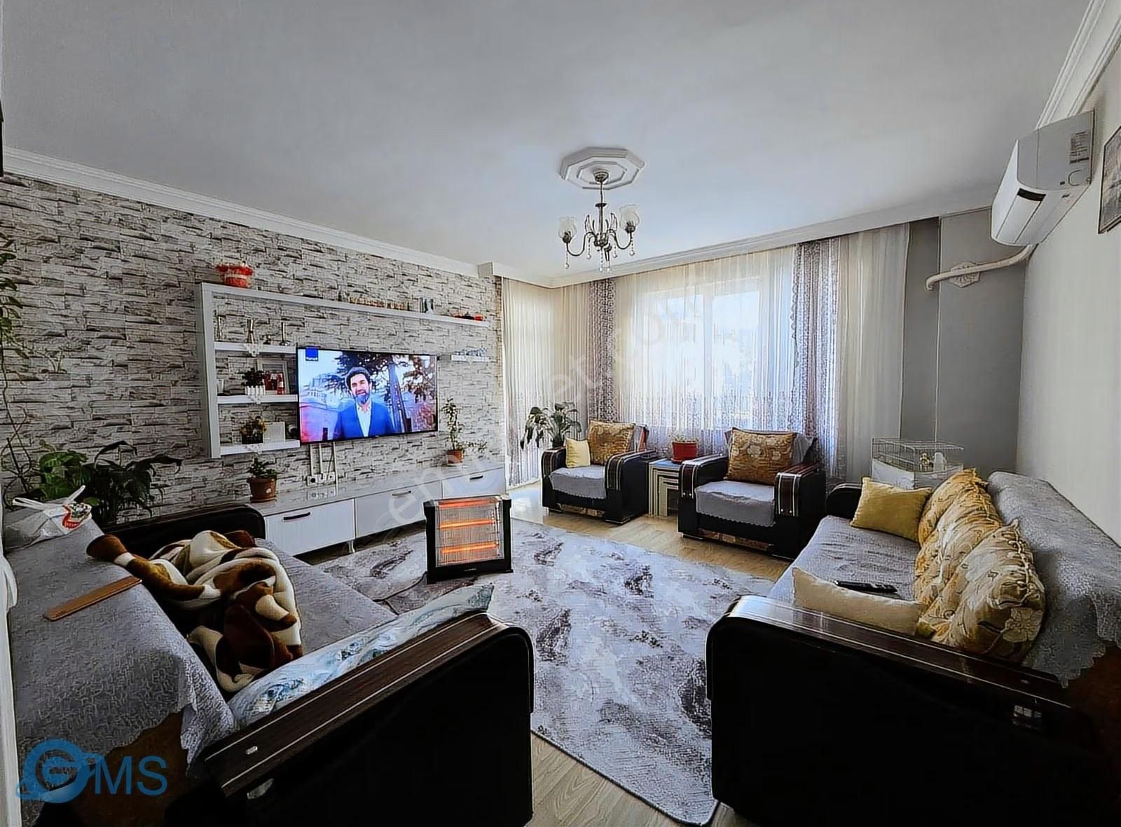 Ayanoğlu Mah. 3+1 135 M² Ferah Daire | Çift Balkon | 1. Kat