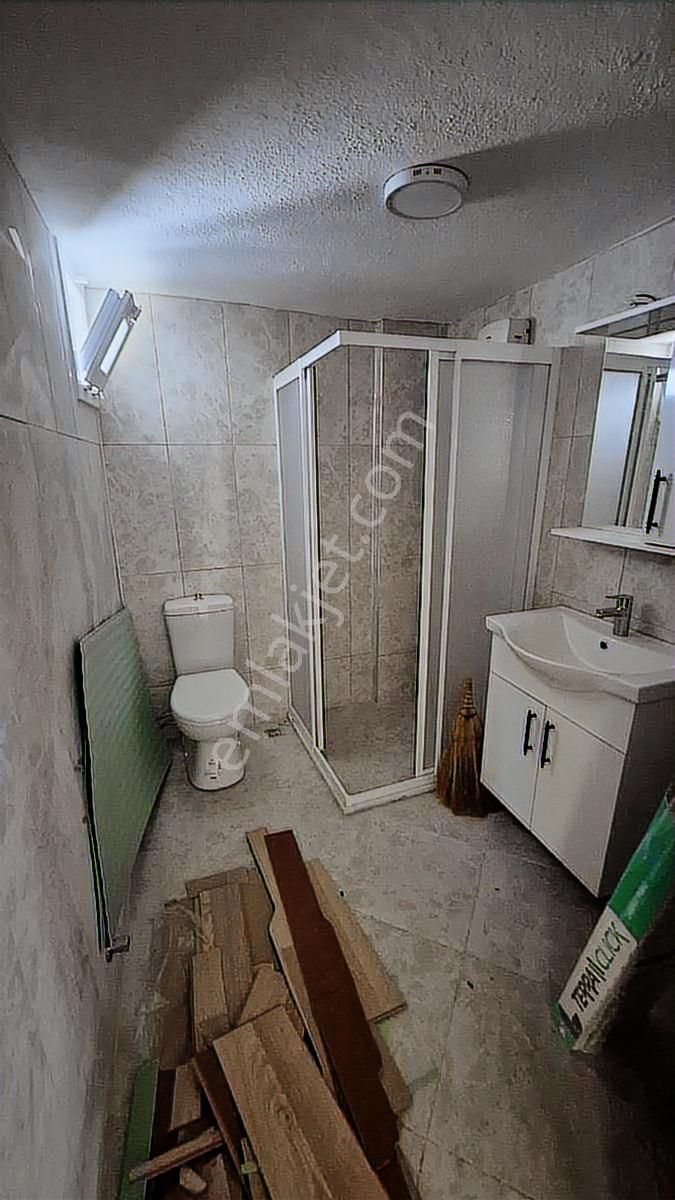 Dikili Merkezde Denize Yakın Jeotermalli Yeni Tadilatlı Kiralık - Görsel 18