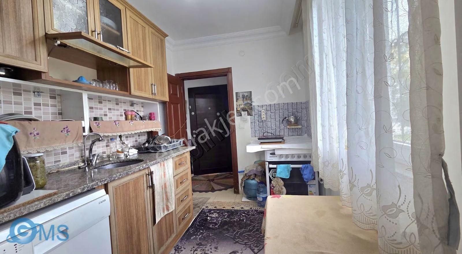 Aydoğmus Mahallesinde 2+1 90m² Fırsat Daire - Görsel 6