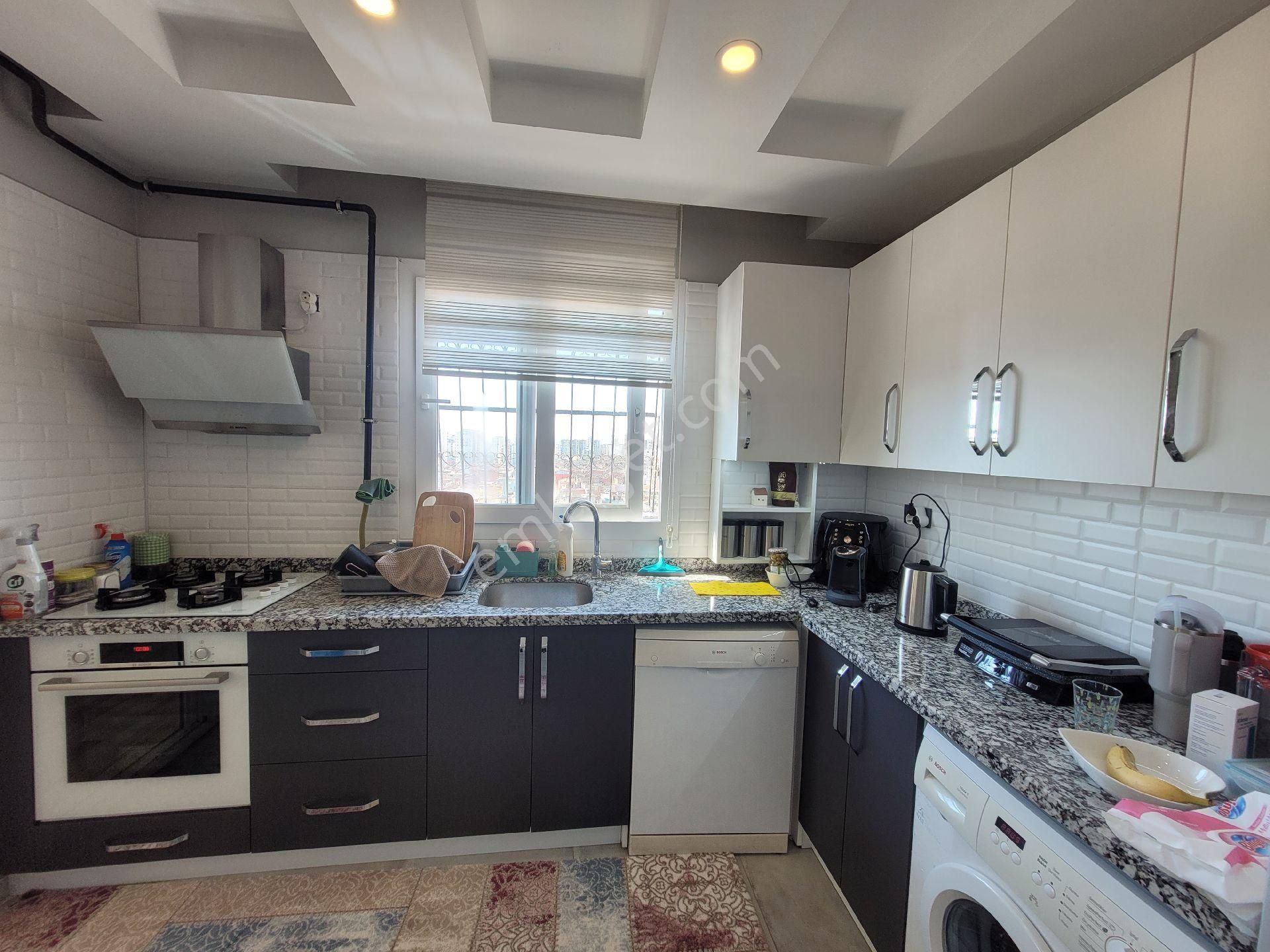 Stilpark'tan A.türkeş Blv. Üstü 2+1 Satlık