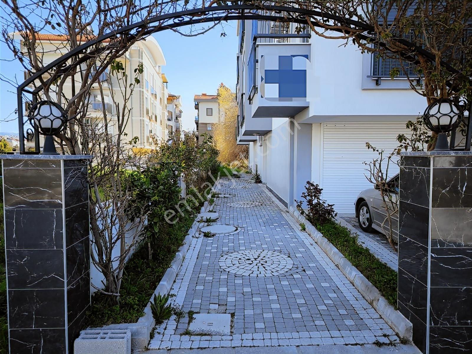 Manavgat Aşağı Hisar Mahallesi'nde Satılık 4+1 Dubleks Daire