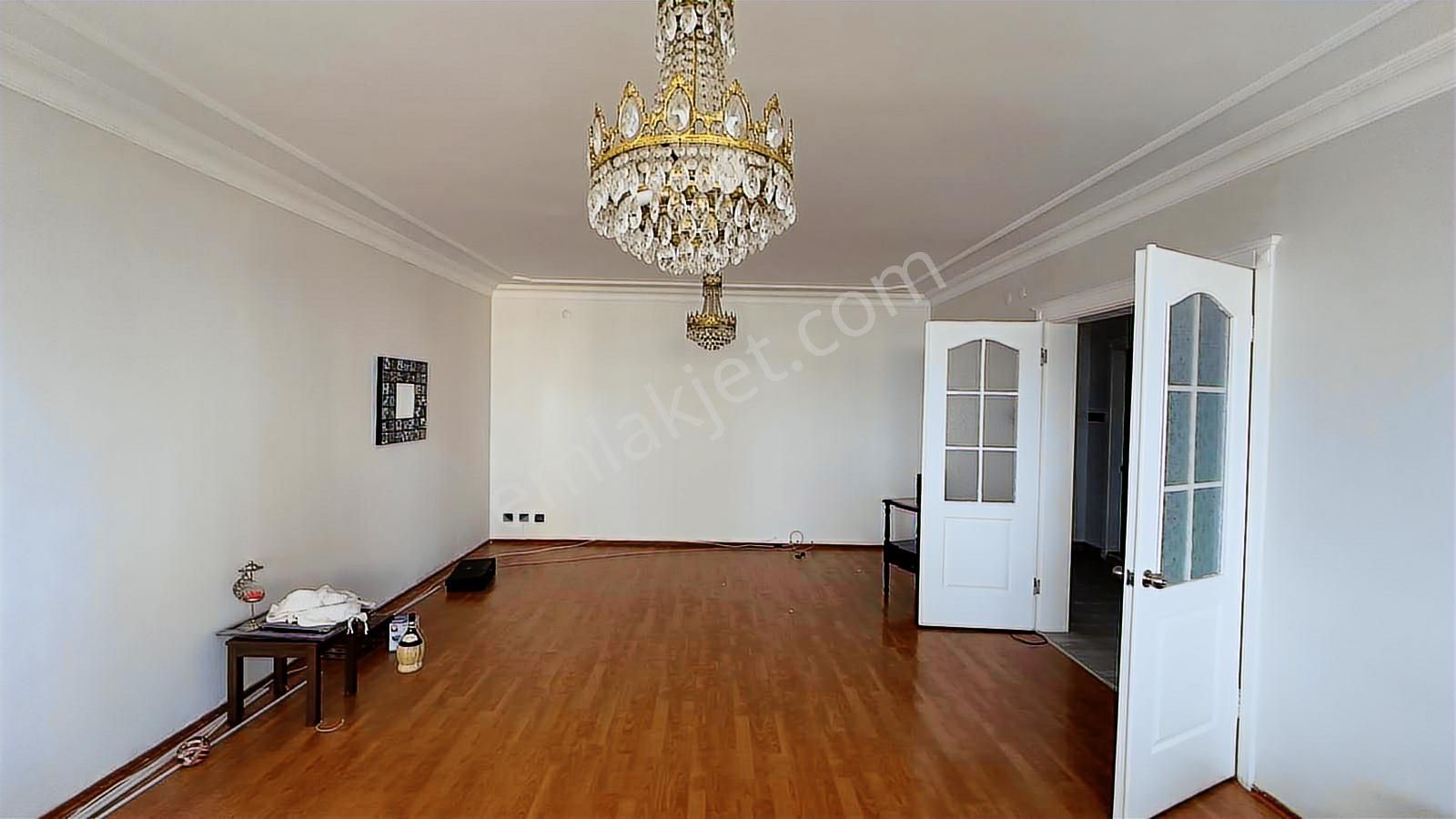 Beylikdüzü Site Metrobüse 1 Dk Ferah Geniş 3+1 Kiralık Daire - Görsel 10
