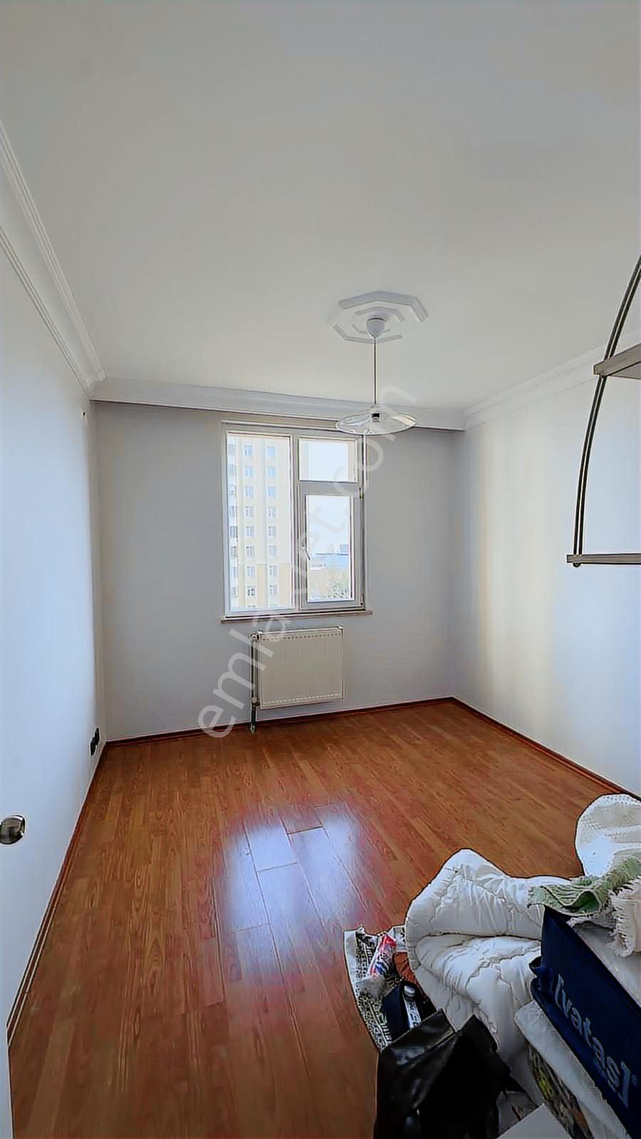 Beylikdüzü Site Metrobüse 1 Dk Ferah Geniş 3+1 Kiralık Daire - Görsel 13