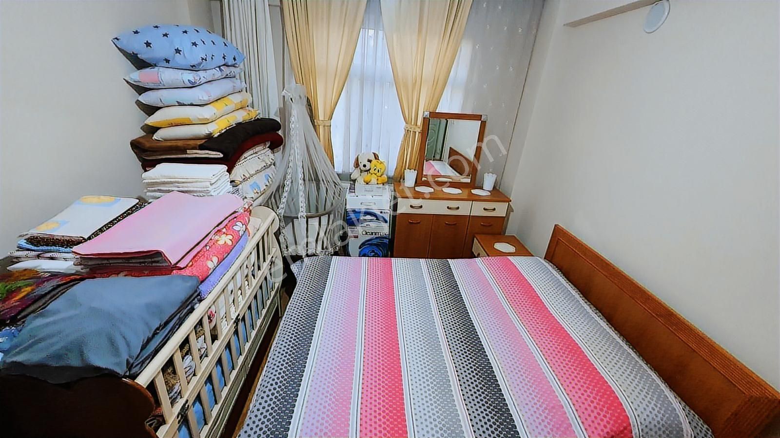 Tek Daire Üzeri, Eminevim Ve Yüksek Krediye Uygun - Ön Cephe 3+1 - Görsel 4