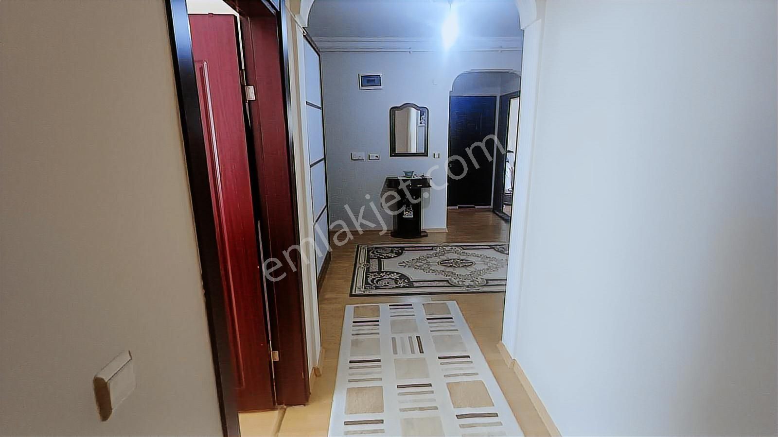 Çerkezköy'de Satılık 3+1 Daire - Görsel 3