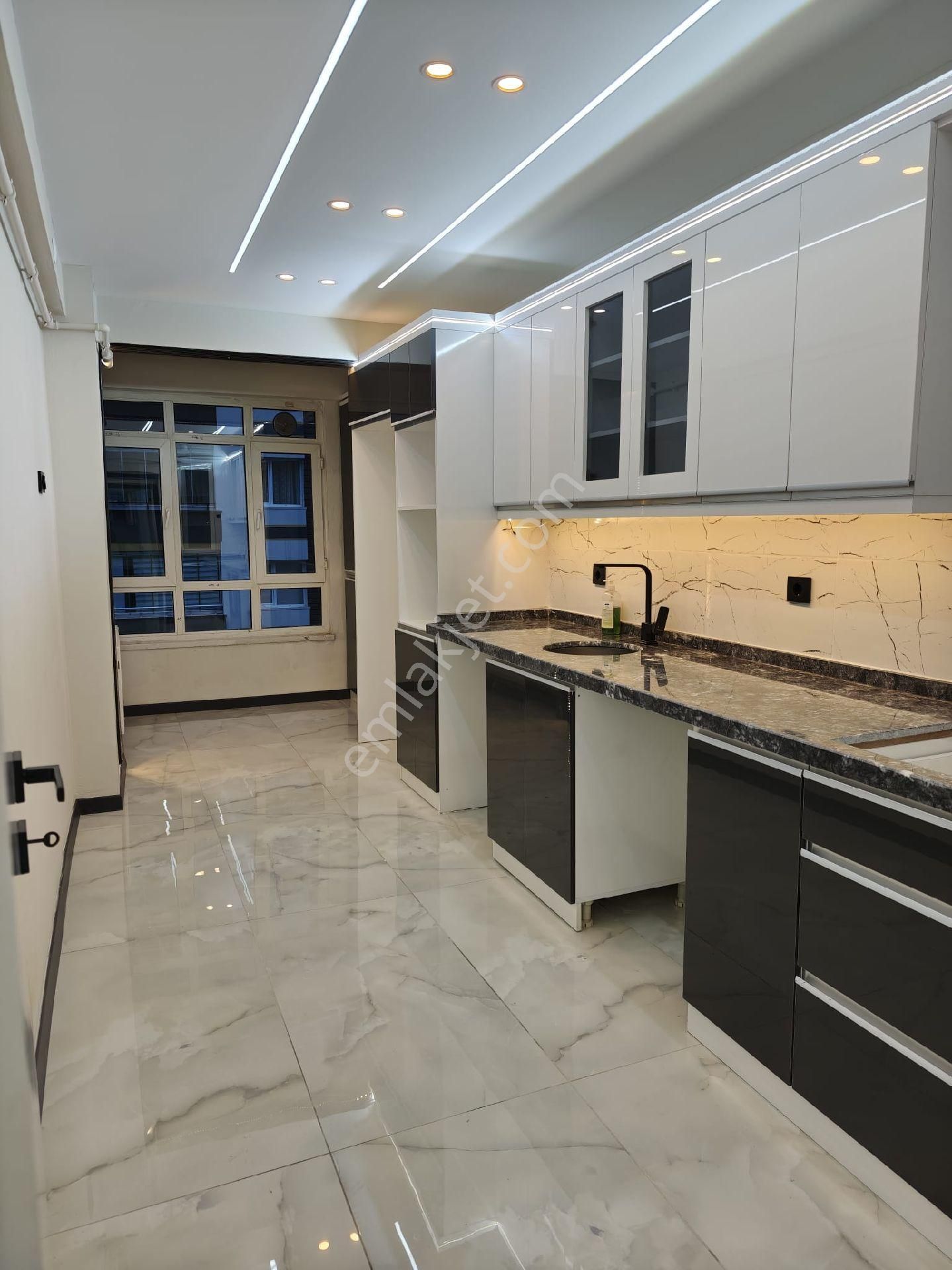 Mevlana Mah. Satılık 2.kat 3+1 Daire - Görsel 14