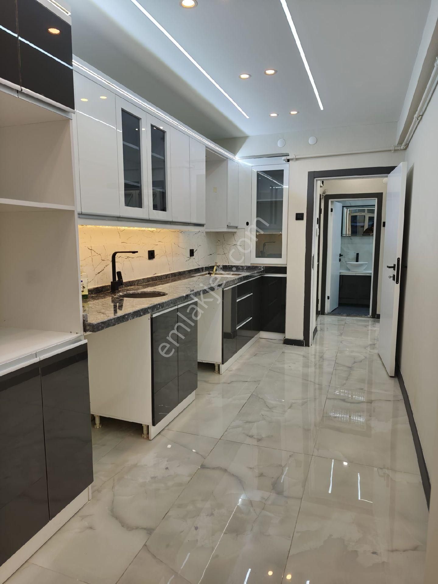 Mevlana Mah. Satılık 2.kat 3+1 Daire - Görsel 8