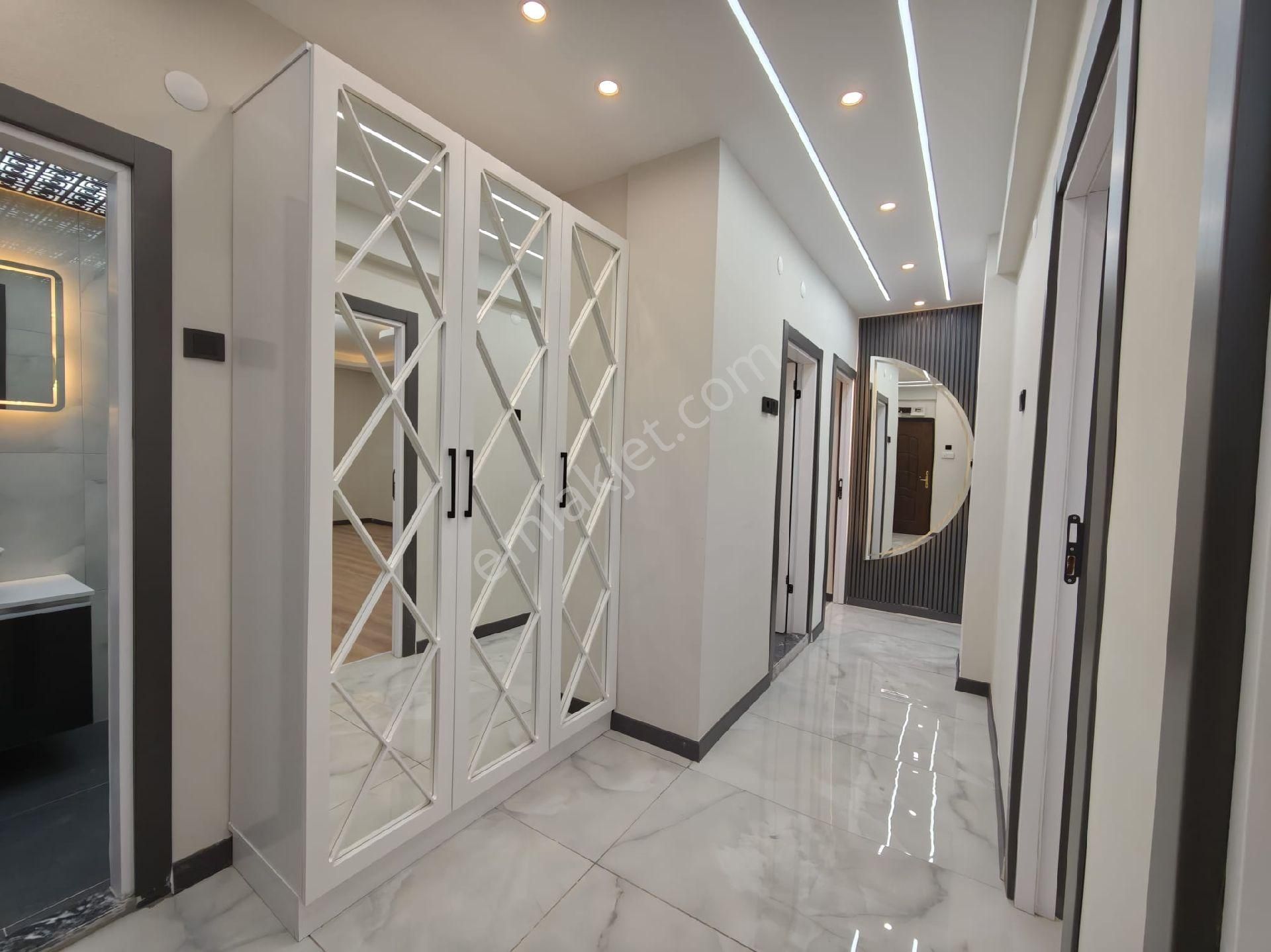 Mevlana Mah. Satılık 2.kat 3+1 Daire - Görsel 4