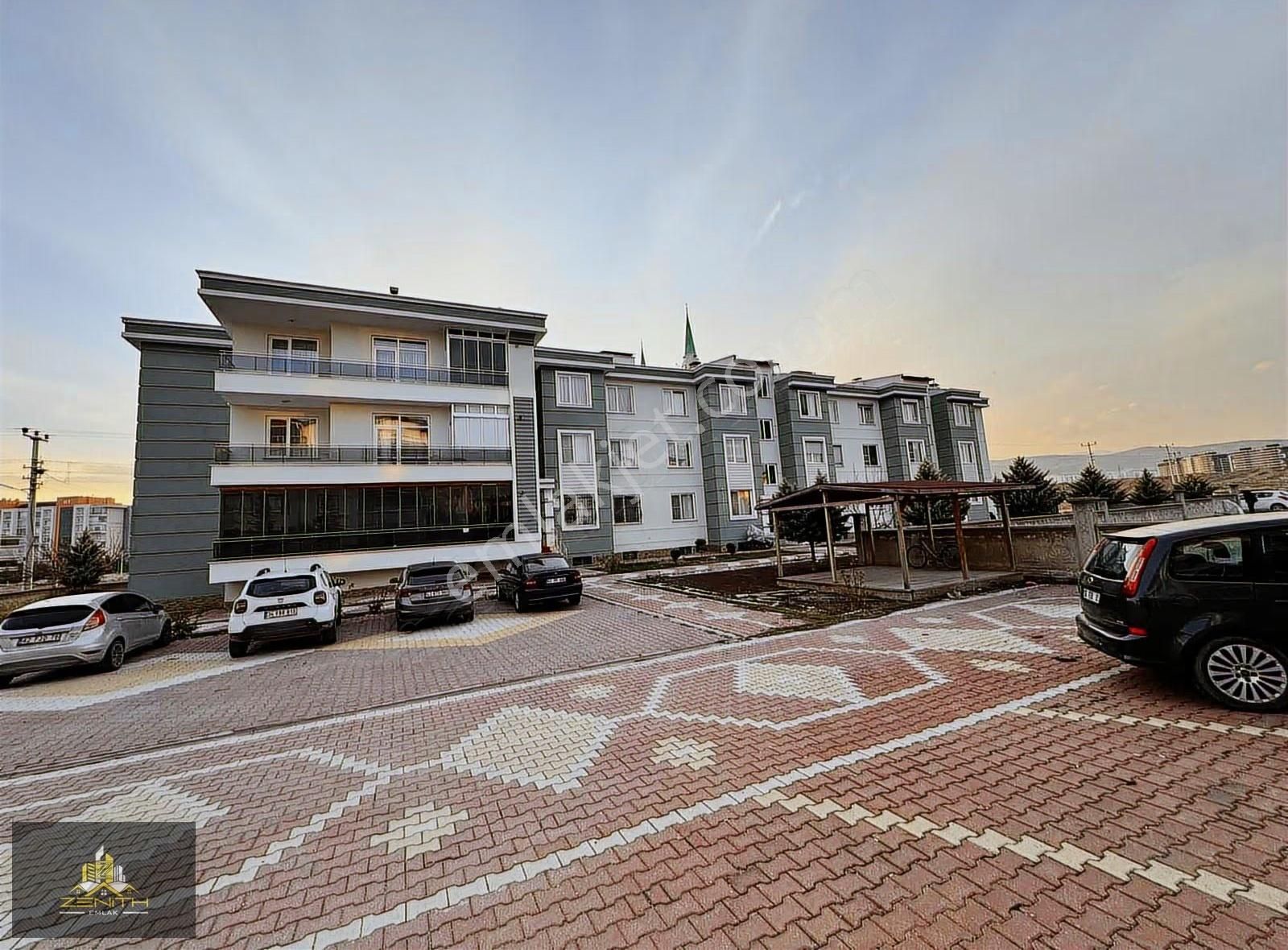Zenith'den Yazır'da 2+1 Satılık Cazip Daire!