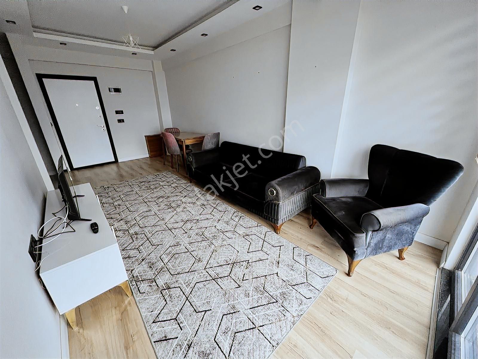 Redstone'dan Uysal Boulevard'da Full Eşyalı Satılık 1+1 Daire - Görsel 13