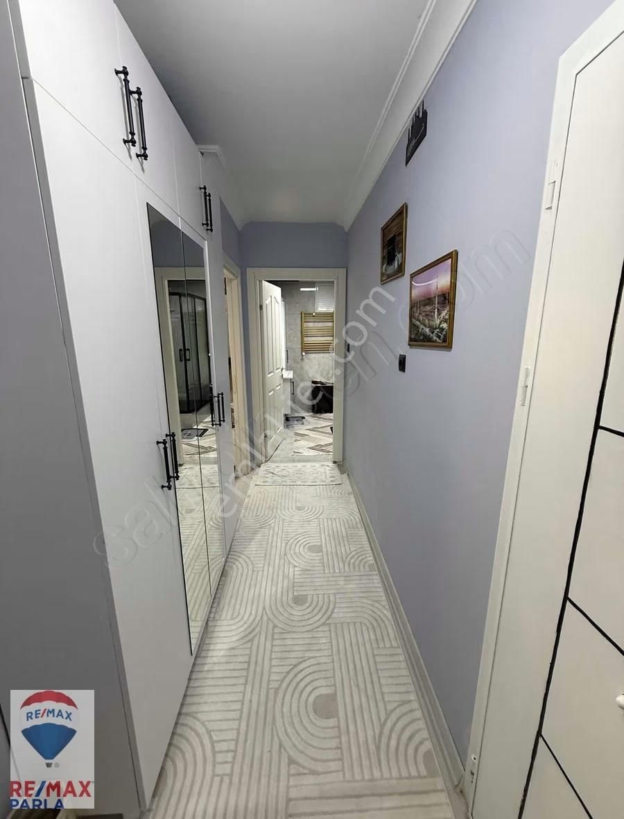 Remax / Murat / Atakent Tramvay Durağına 150 Metre Mesafede 2+1 - Görsel 15