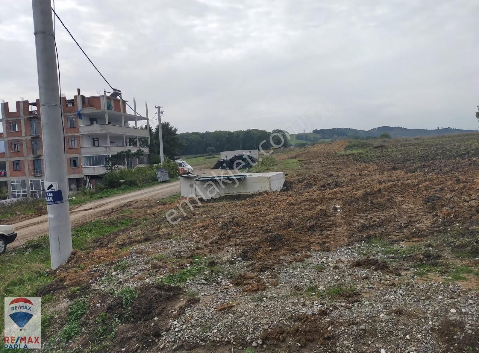 Remax | Parla Tamamı Satılık 14.5 Dönüm Tarla 19 Mayıs Tepeköy - Görsel 10