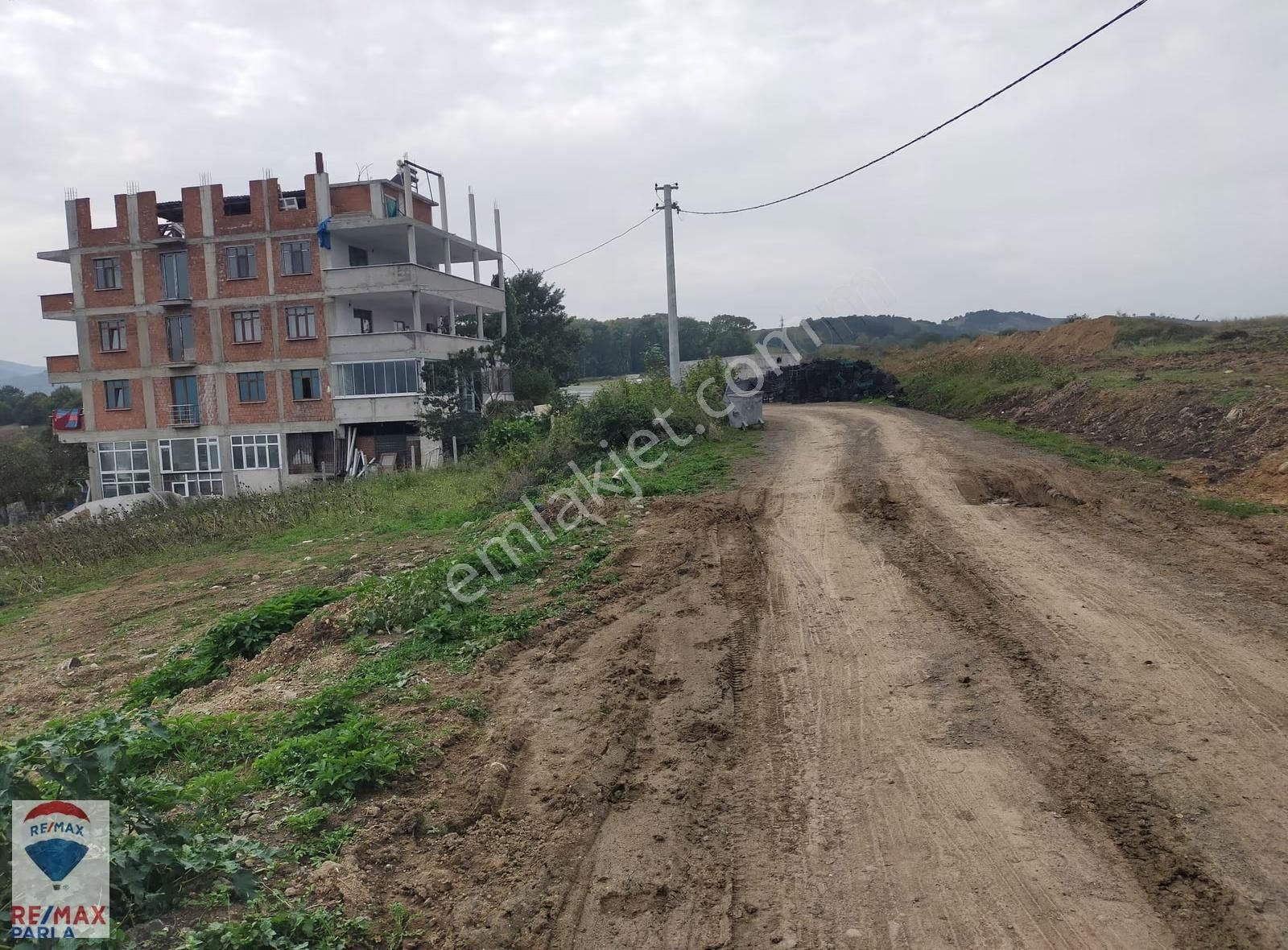 Remax | Parla Tamamı Satılık 14.5 Dönüm Tarla 19 Mayıs Tepeköy - Görsel 7