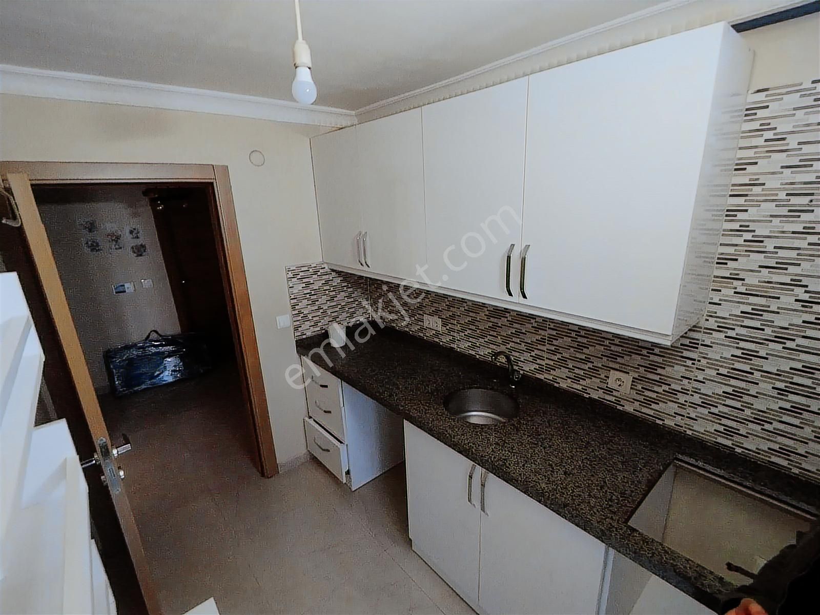 Bayrampaşa Altıntepsi Kiralık 2+1 Daire - Görsel 12