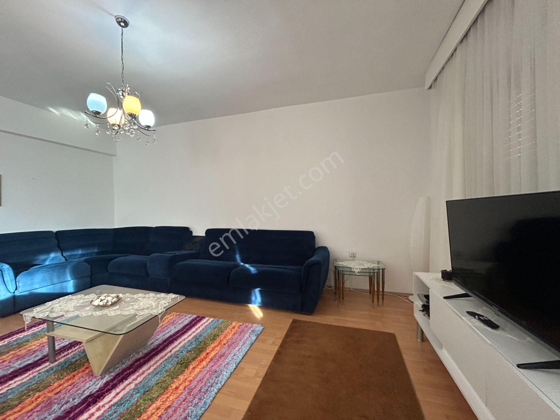 Alanya Merkez Atatürk Caddesinde Denize 100 Metre Eşyalı 2+1 - Görsel 14