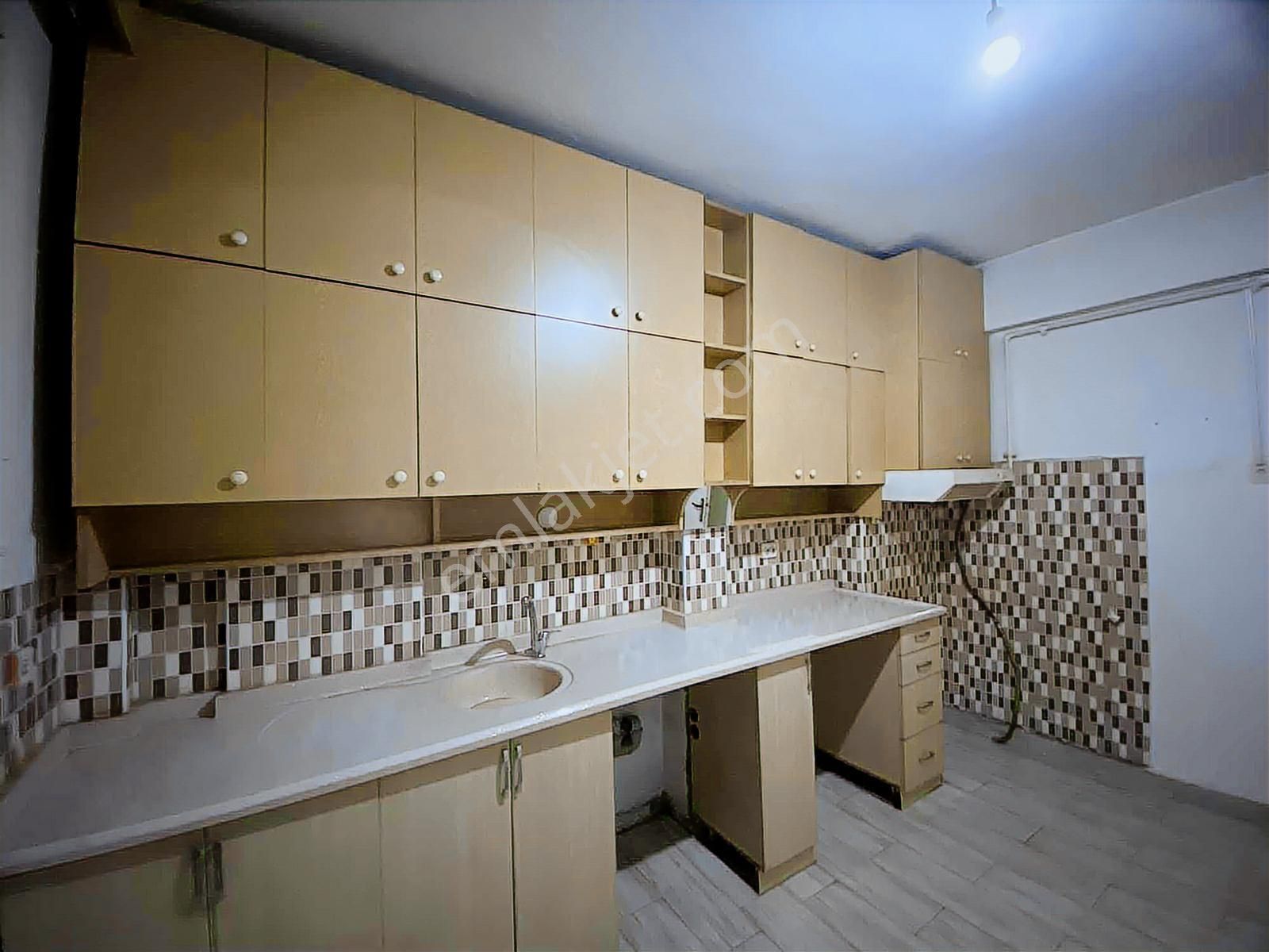 Kiralık 2+1 Daire Numune Hastane Yanı - Görsel 2