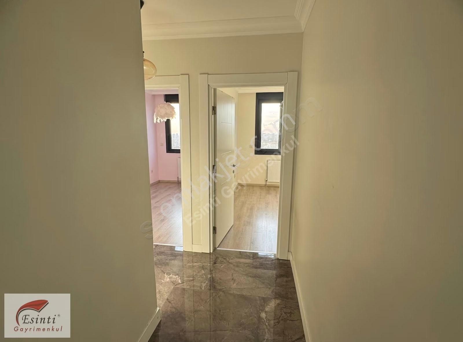 Ataşehir İnönü'de 19 Mayıs Cd Üzerinde Yeni Binada Sıfır 3+1 - Görsel 22