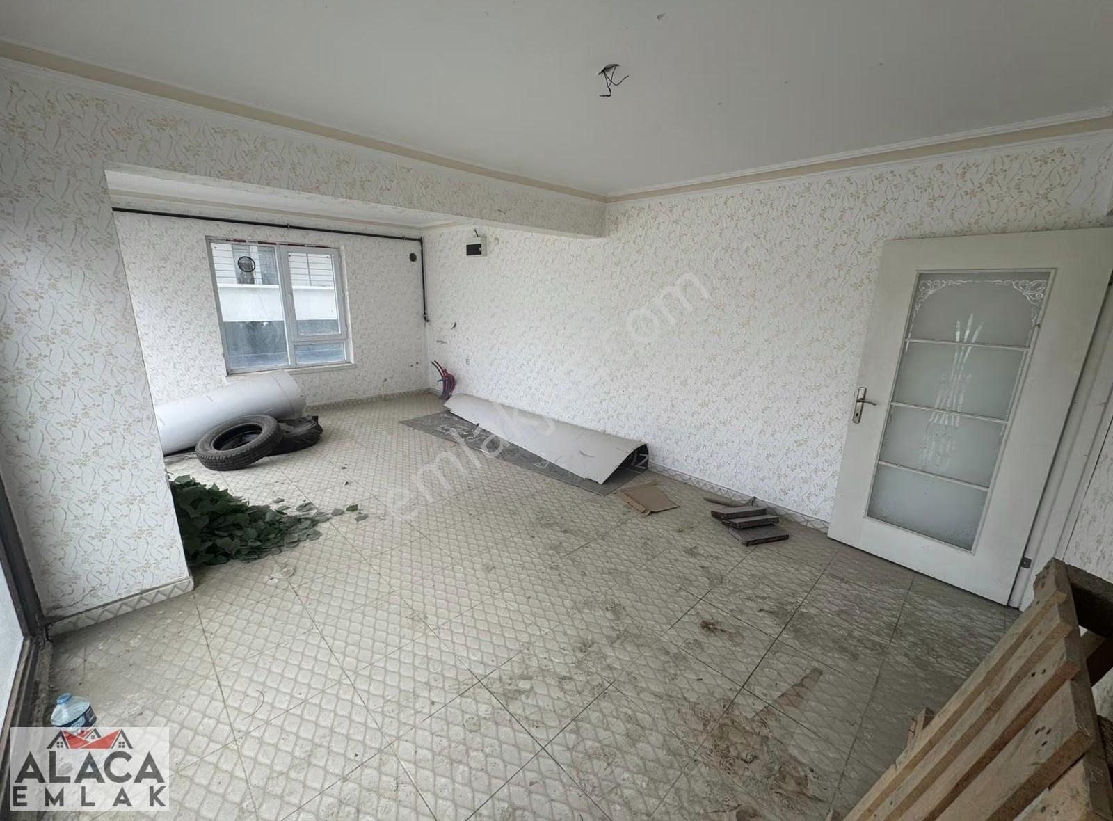 Karapürçek Mahallesi'nde At Çiftliği Yanı Satlık 90m2 Dükkan - Görsel 15