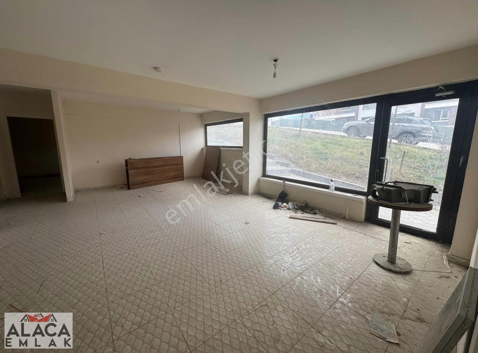 Karapürçek Mahallesi'nde At Çiftliği Yanı Satlık 90m2 Dükkan - Görsel 7