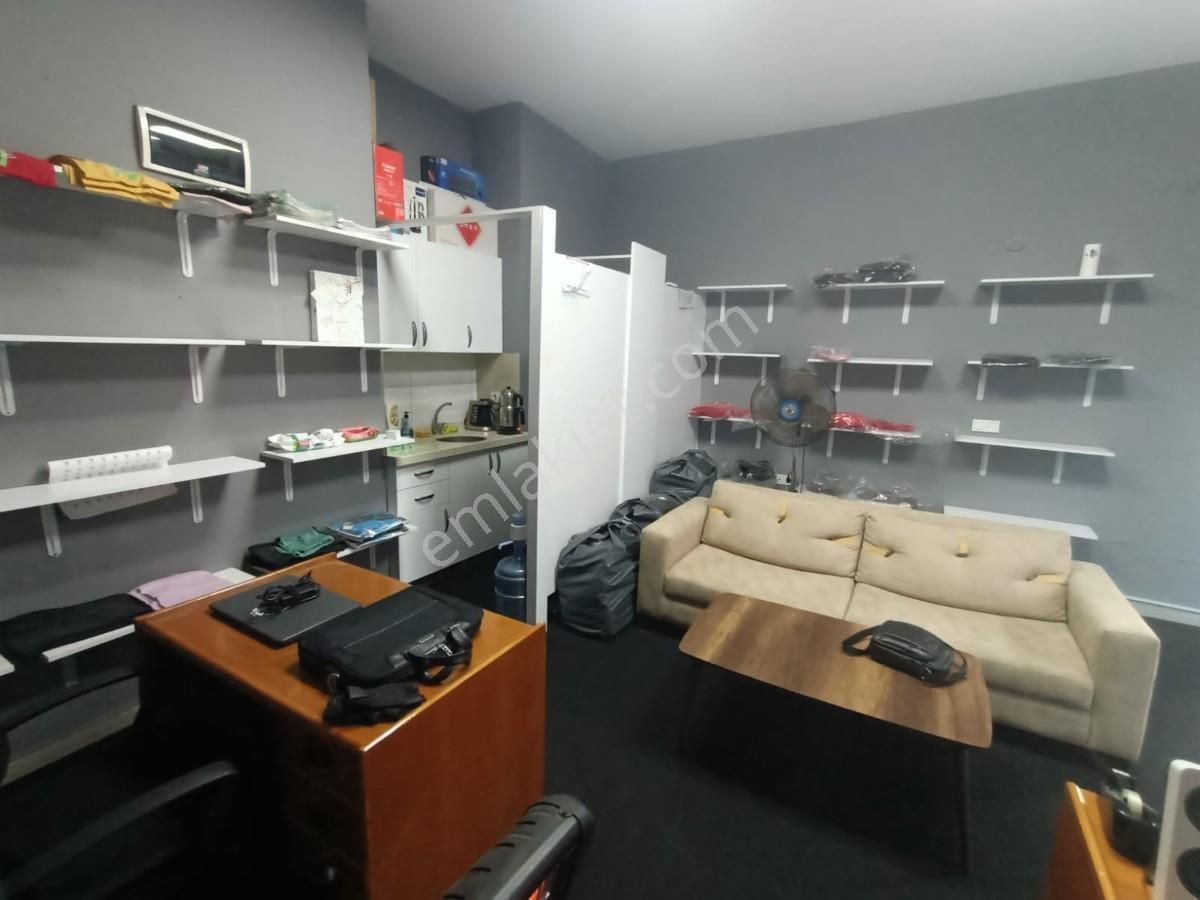 'turyap Tan Ümraniye Merkez De Kiralık Dükkan' - Görsel 2