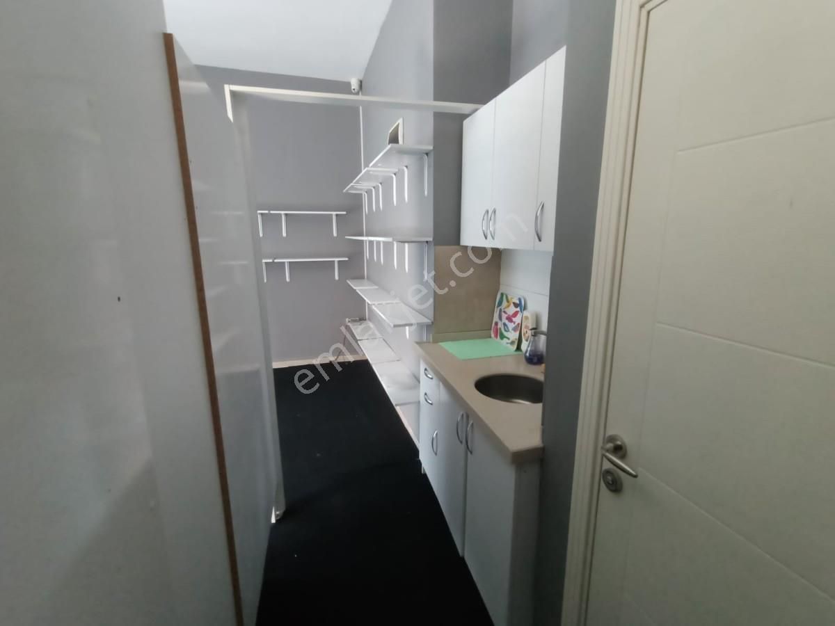 'turyap Tan Ümraniye Merkez De Kiralık Dükkan' - Görsel 12