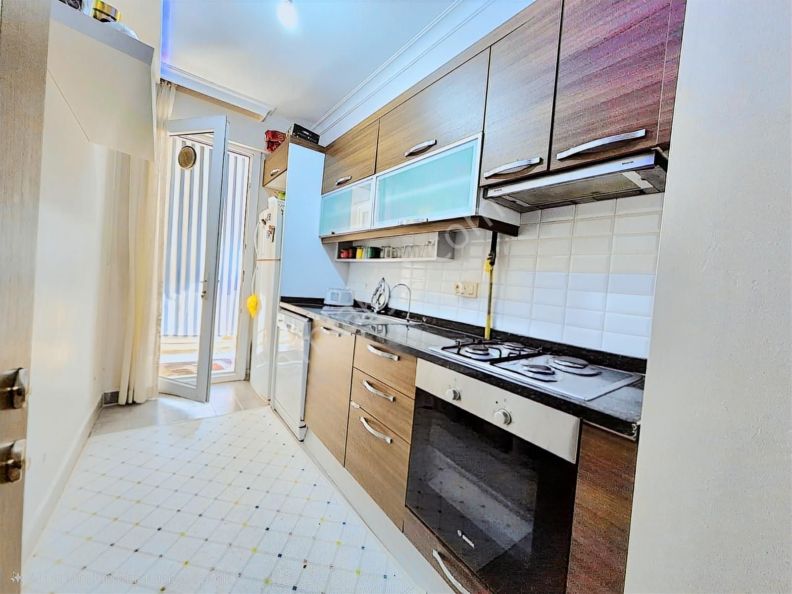 Örnekköy Mah Medicalpoint Hastanesi Ve Çevreyolu Yakını 2+1 85m2 - Görsel 15