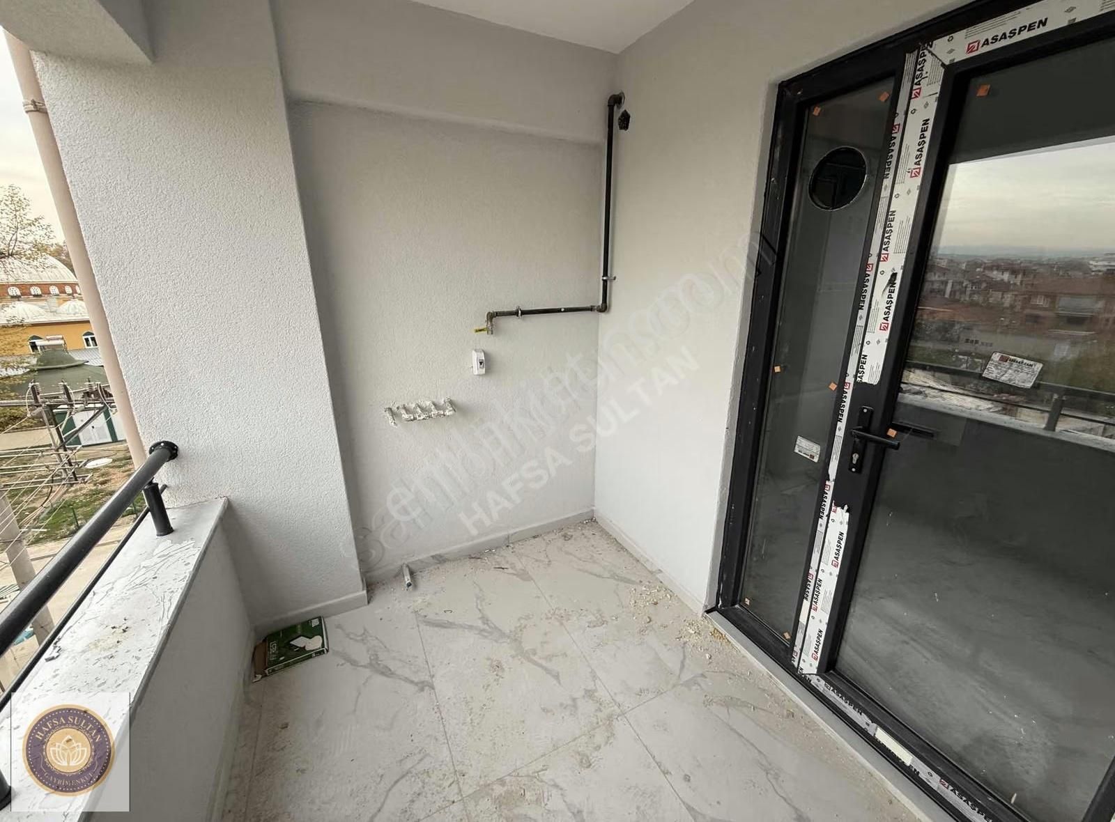 Y Şehir Yenigünde Satılık Lüx Dairler - Görsel 4