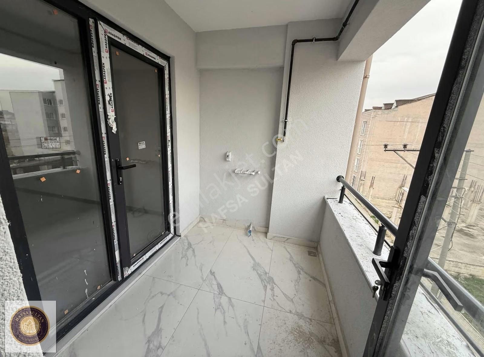 Y Şehir Yenigünde Satılık Lüx Dairler - Görsel 32