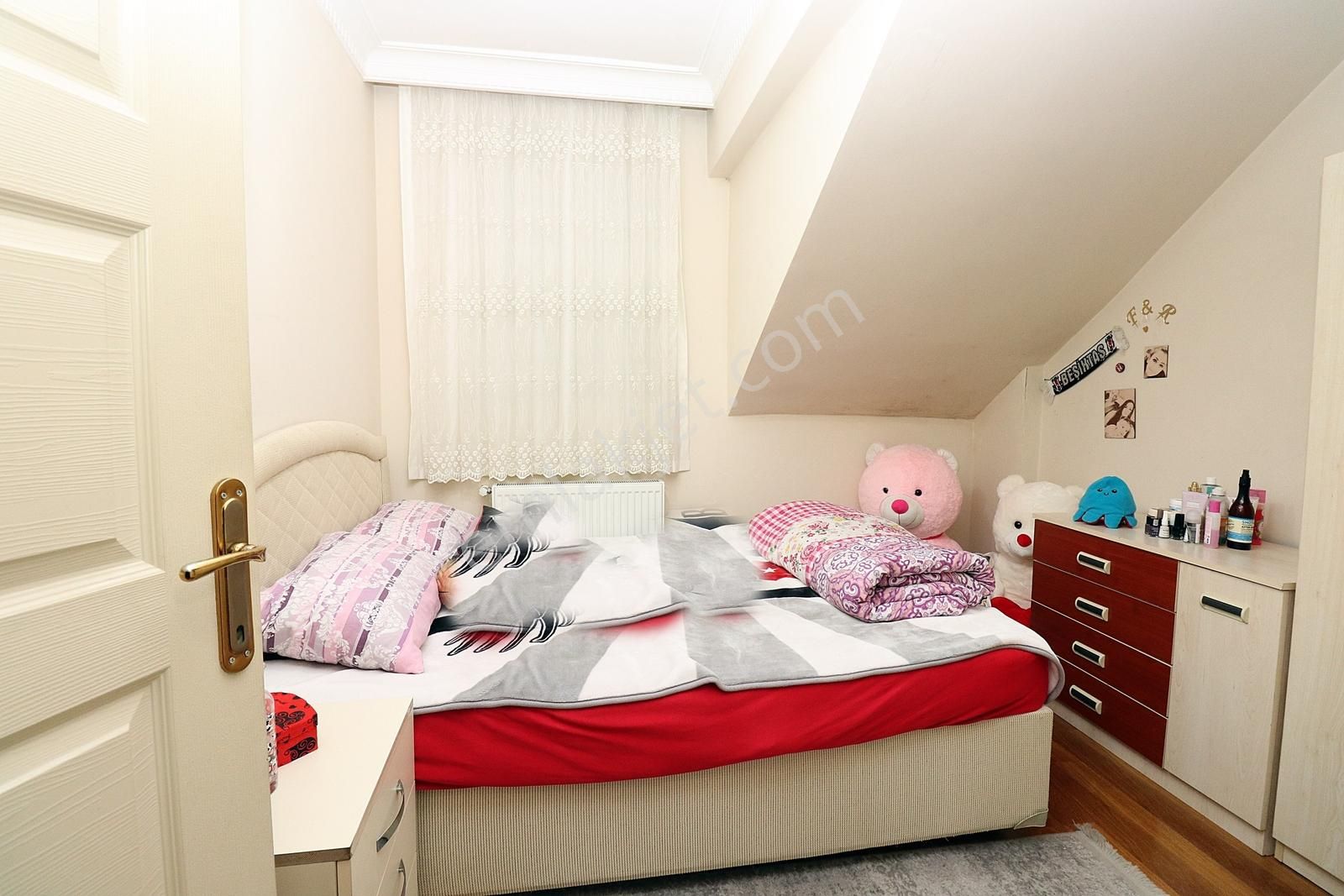 Eşyalı Kiralık Daire Bahçeli - Görsel 28