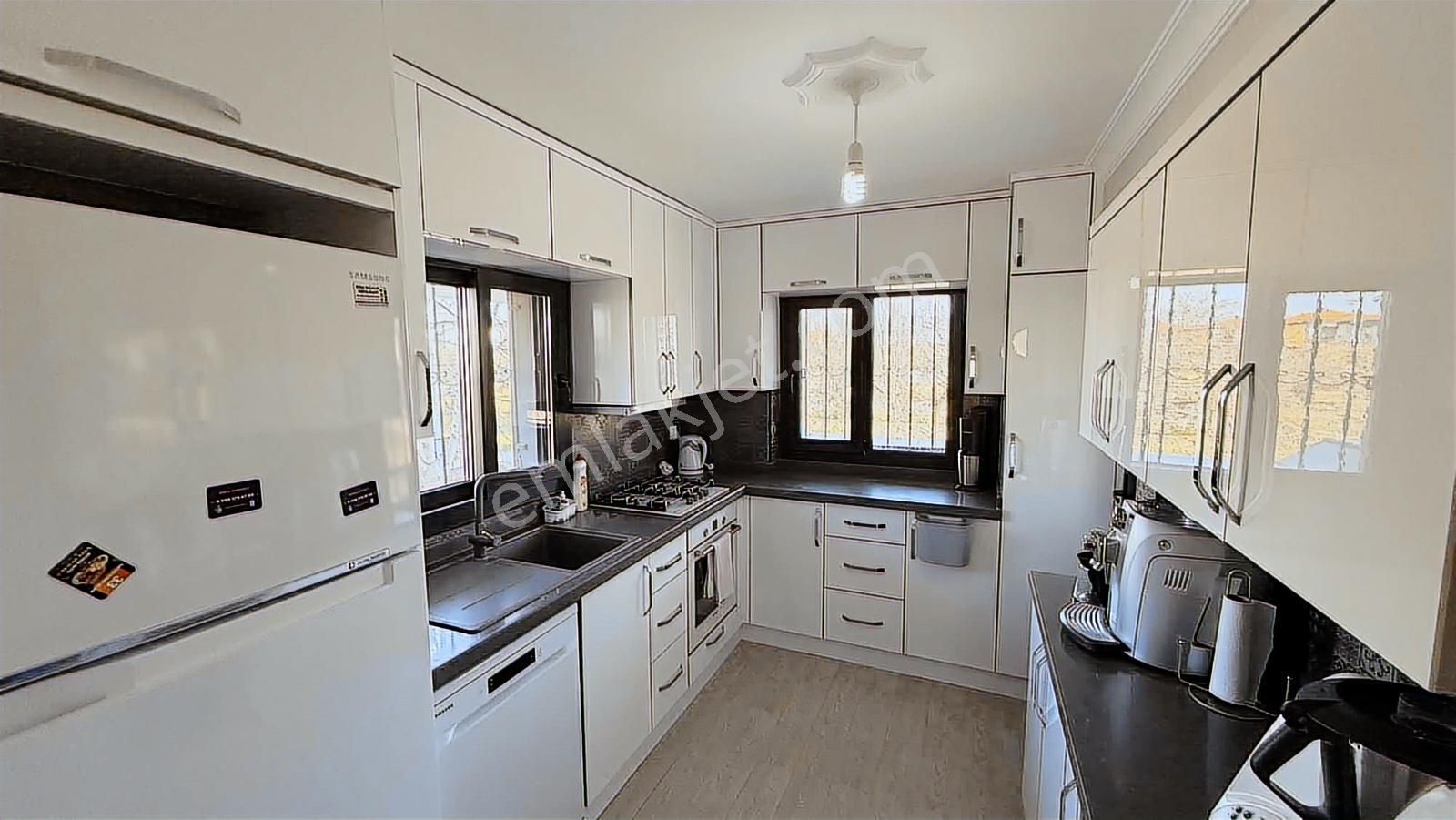 Pascha Emlak'tan Davutlar Sevgi Plajına 930m Satılık 4+1 Villa - Görsel 36