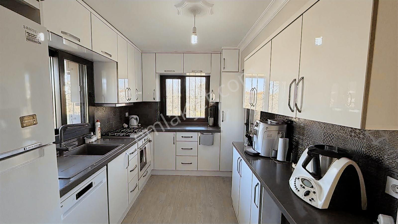 Pascha Emlak'tan Davutlar Sevgi Plajına 930m Satılık 4+1 Villa - Görsel 35