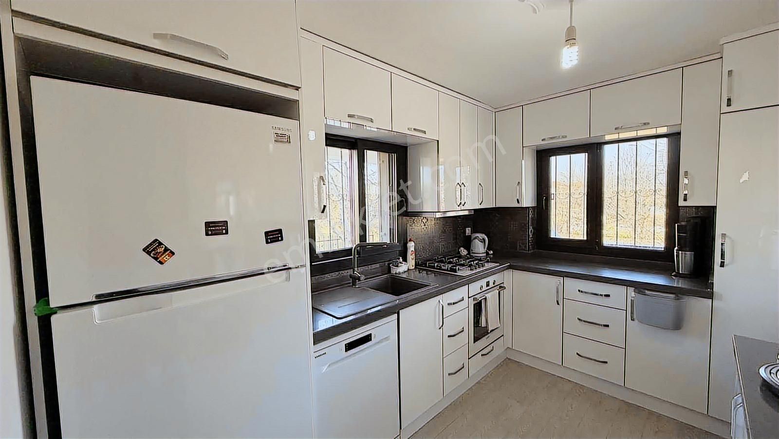 Pascha Emlak'tan Davutlar Sevgi Plajına 930m Satılık 4+1 Villa - Görsel 33