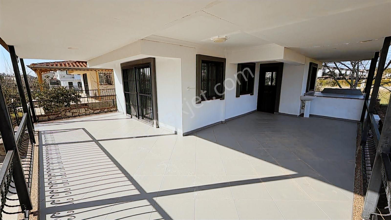 Pascha Emlak'tan Davutlar Sevgi Plajına 930m Satılık 4+1 Villa - Görsel 45