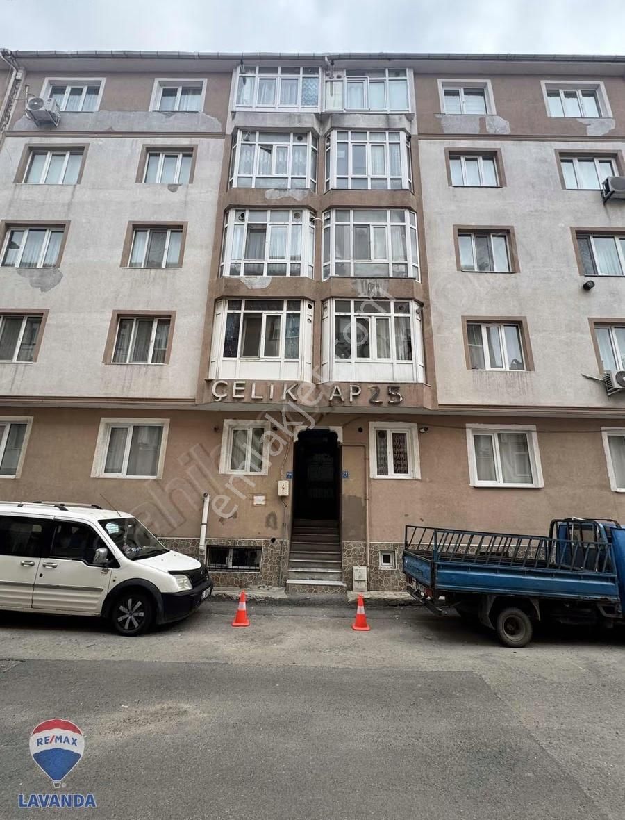 Çorlu Reşadiye Mahallesinde 3+1 Satılık Daire Mantolamalı Binada