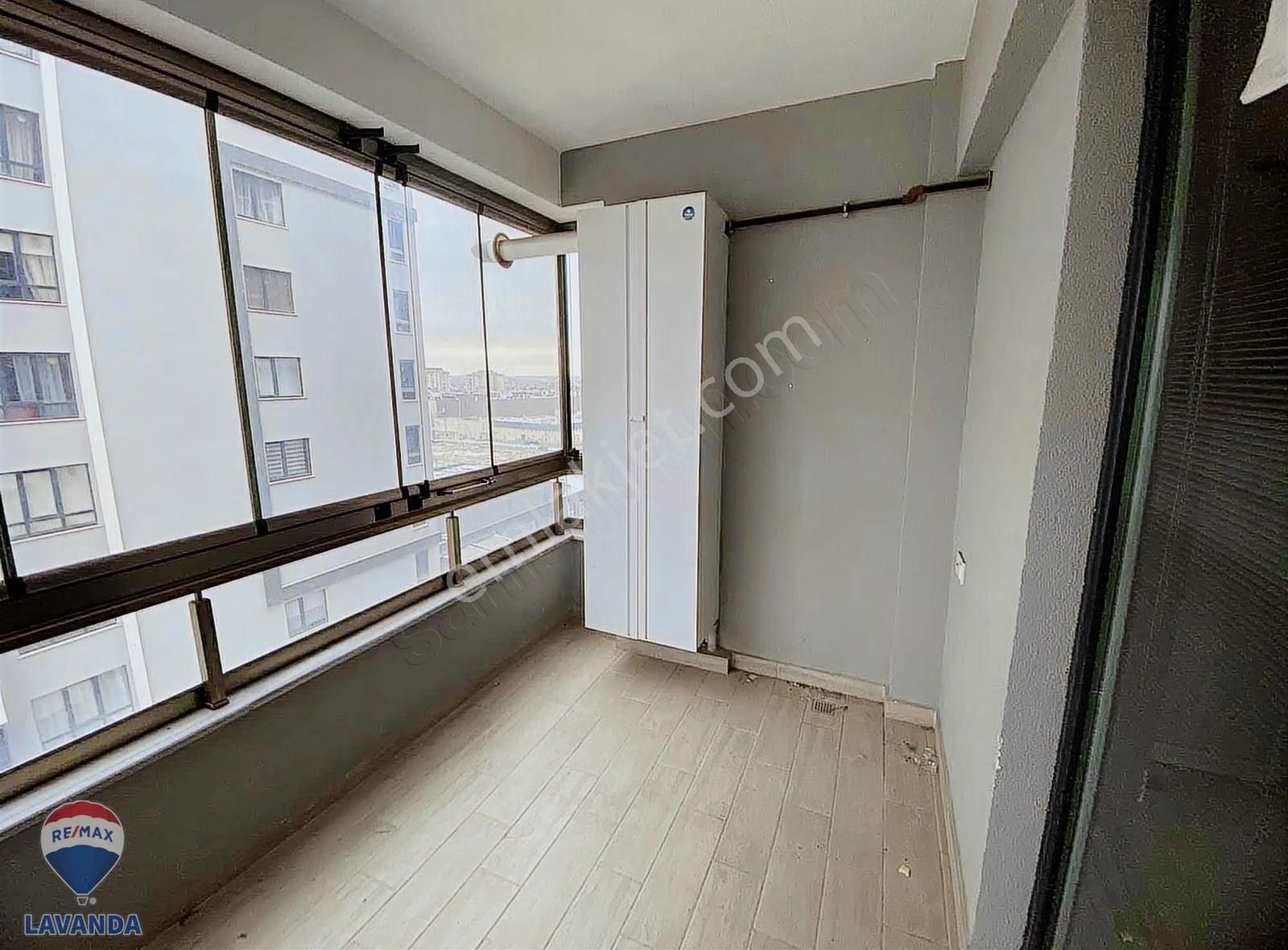 Remax Lavanda'dan Greentown Sitesinde 3+1 Lüks Kiralık Daire - Görsel 18