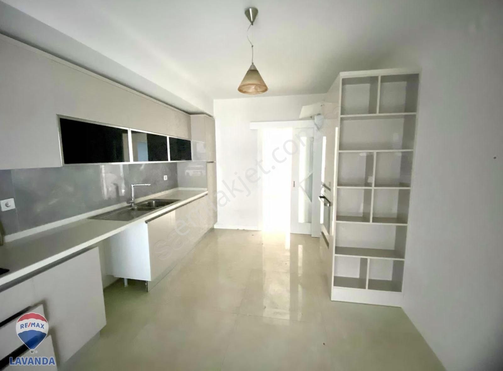 Remax Lavanda'dan Greentown Sitesinde 3+1 Lüks Kiralık Daire - Görsel 4