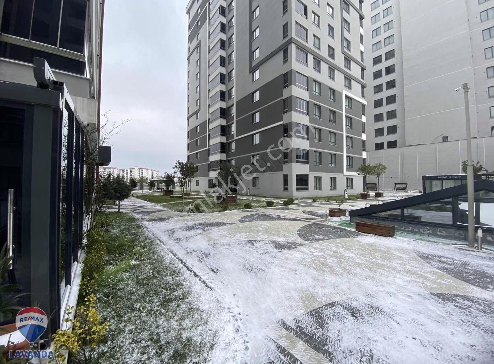 Remax Lavanda'dan Greentown Sitesinde 3+1 Lüks Kiralık Daire - Görsel 28