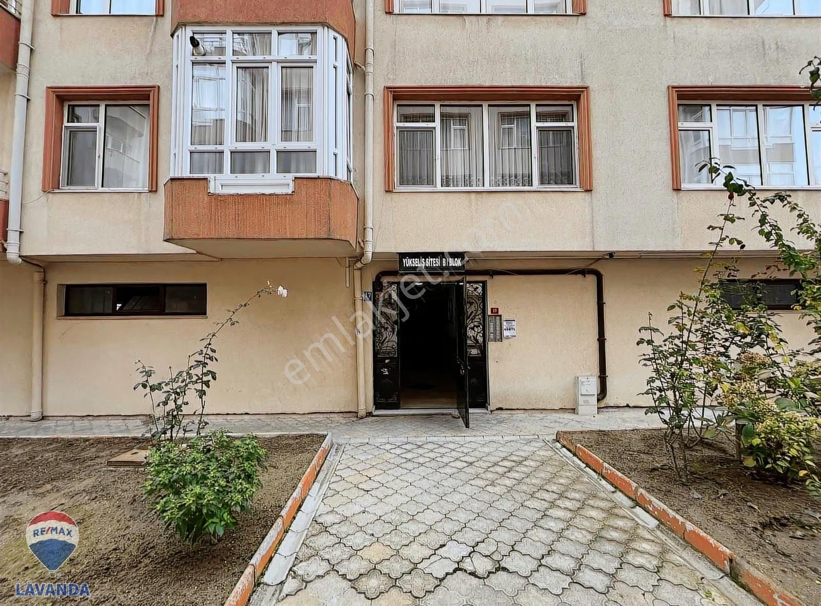 Remax Lavanda'dan Muhittin Mah 3+1 Eşyalı Kiralık Daire - Görsel 6