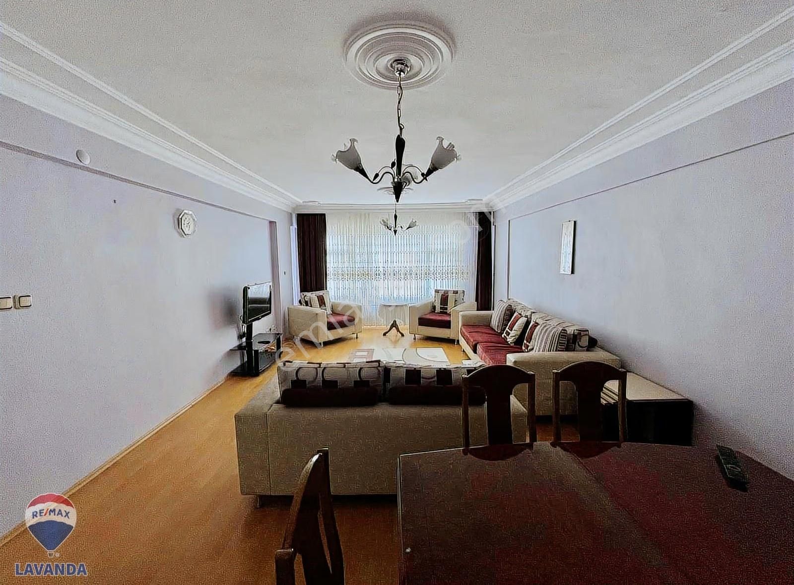 Remax Lavanda'dan Muhittin Mah 3+1 Eşyalı Kiralık Daire - Görsel 14
