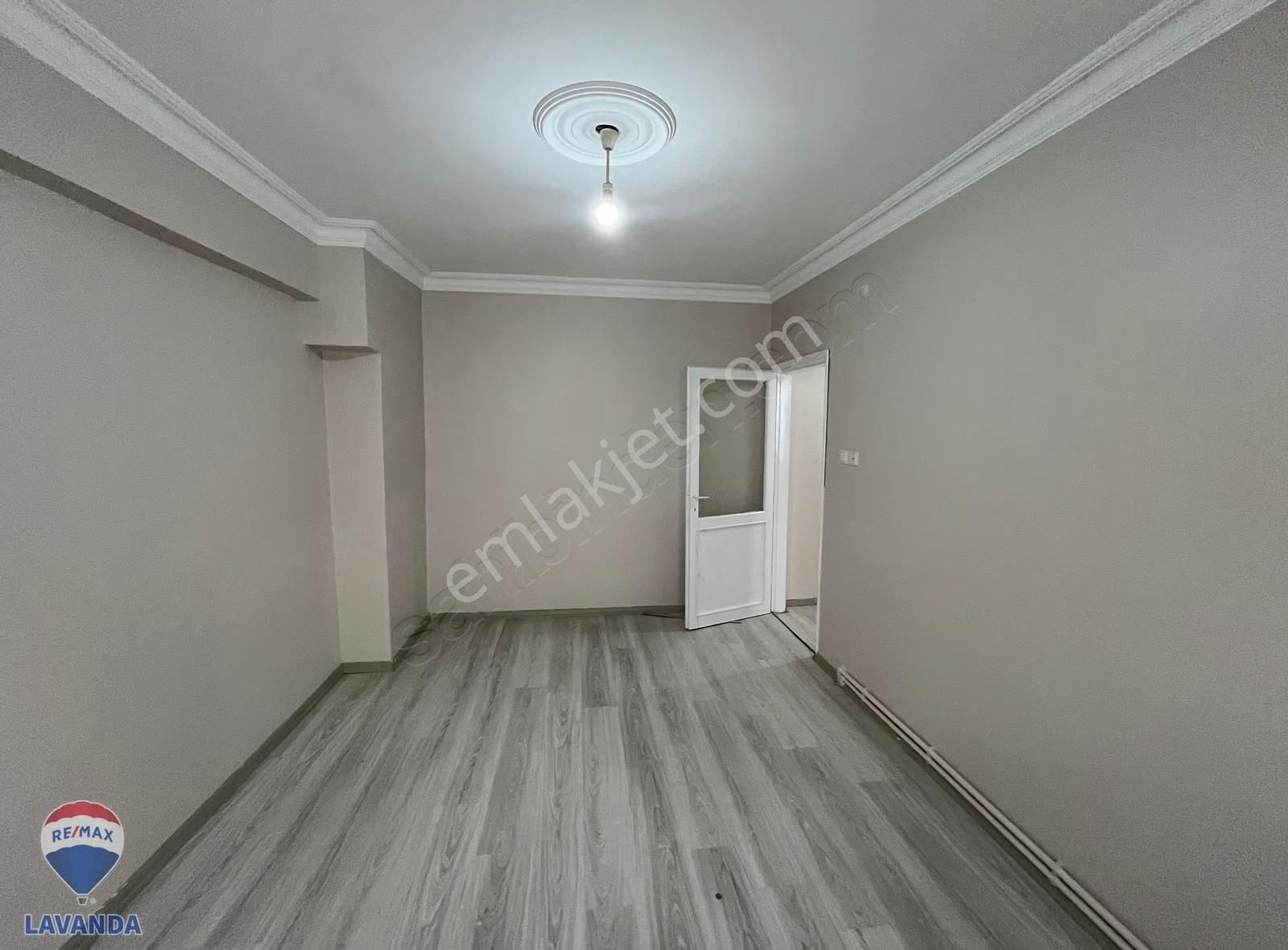 Remax Lavanda 'dan Bulvar Yoluna Bir Adım Mesafede Satılık Daire - Görsel 8