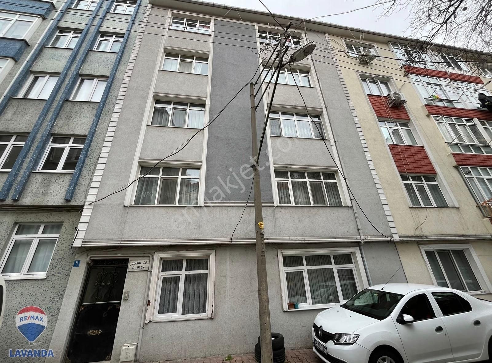 Remax Lavanda 'dan Bulvar Yoluna Bir Adım Mesafede Satılık Daire