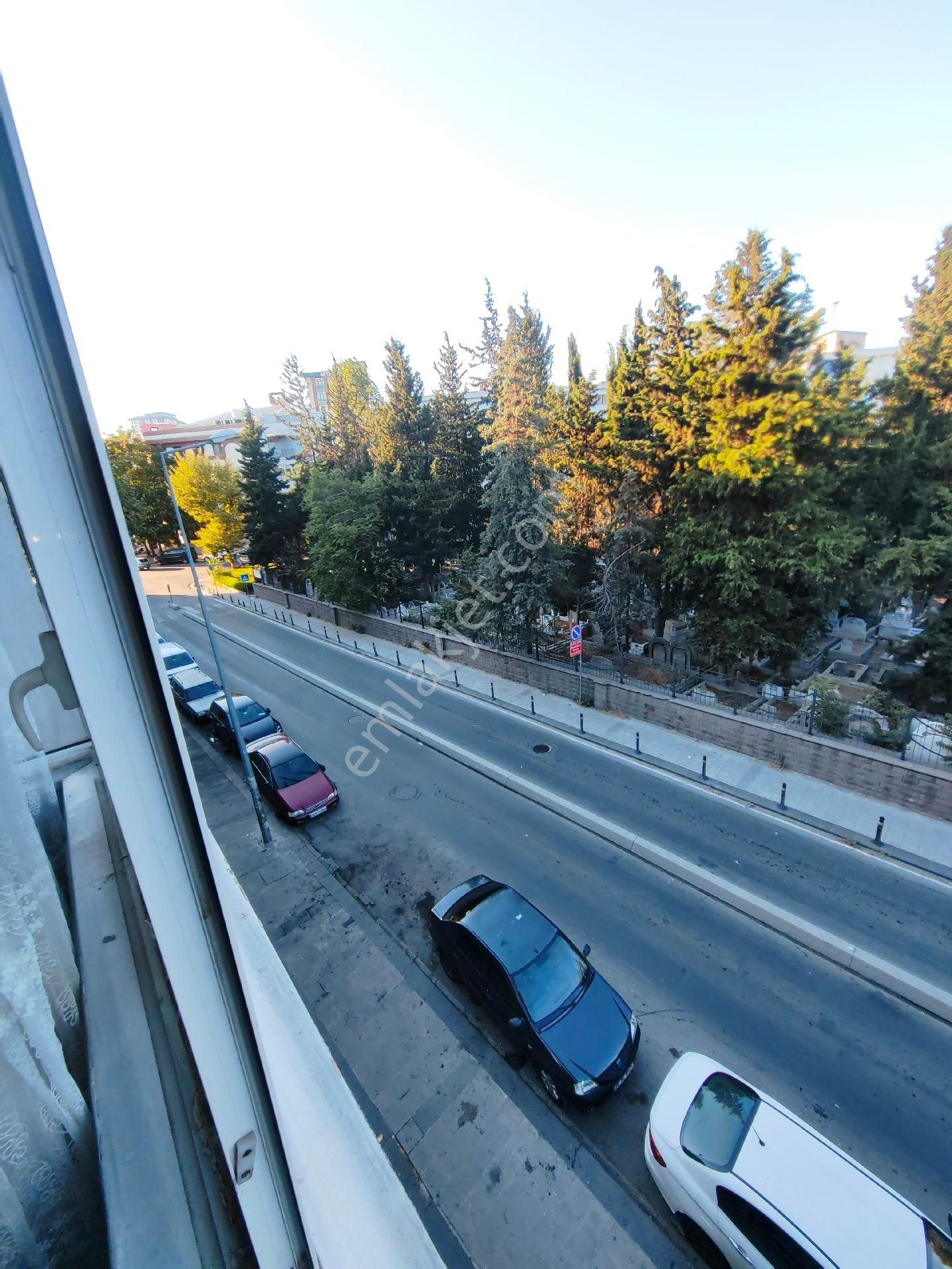 Cadde Üstü Önü Yanı Full Acik Yatrımlık 1+1 - Görsel 5