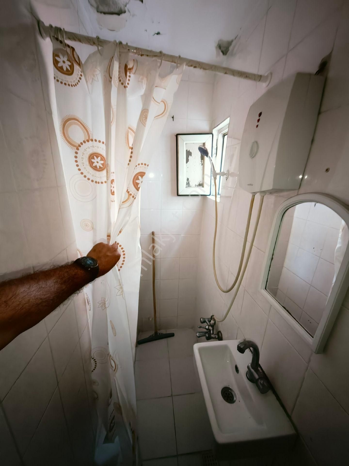 Cadde Üstü Önü Yanı Full Acik Yatrımlık 1+1 - Görsel 12