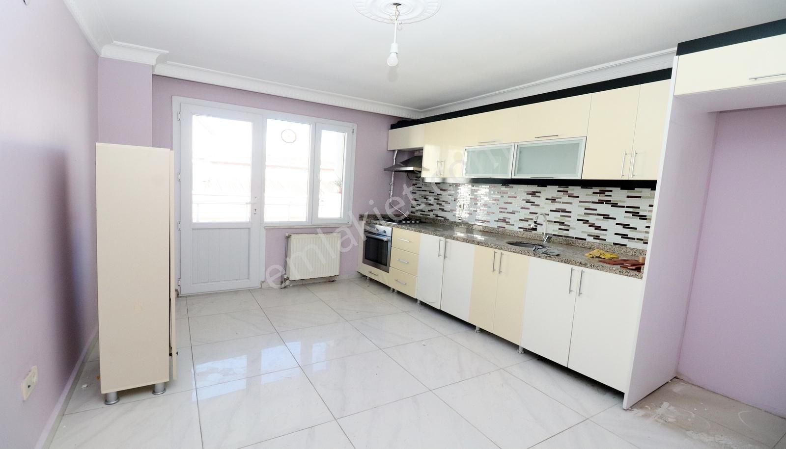 Esenyurt Üçevler Satılık Daire