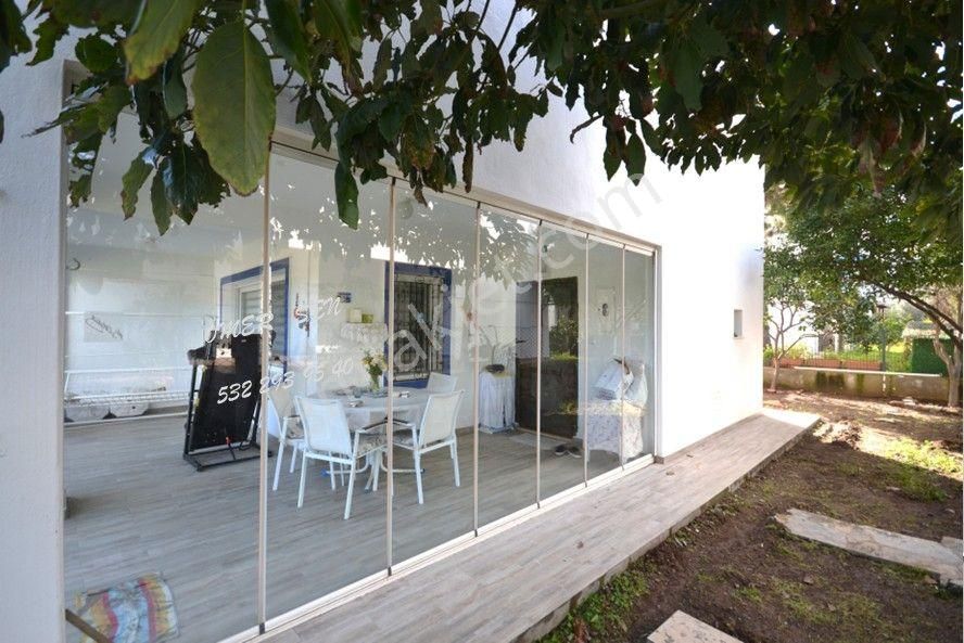 Bodrum Akyarlar Manolya Sitesinde 3+1 Dubleks Bahçeli Villa - Görsel 9