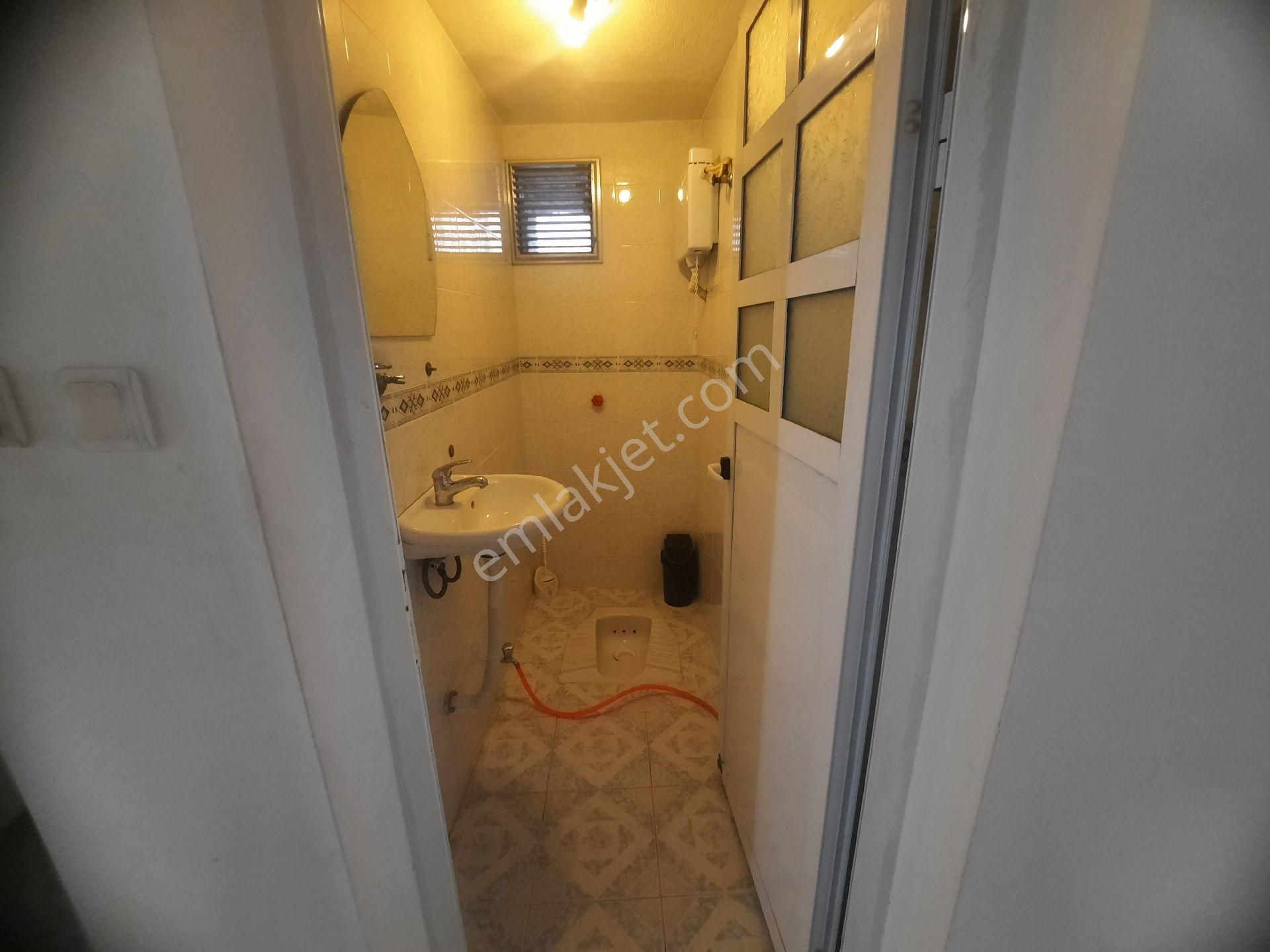 Turpa Güven Gayrimenkulden Kiralık Daire Karabaglar - Görsel 11