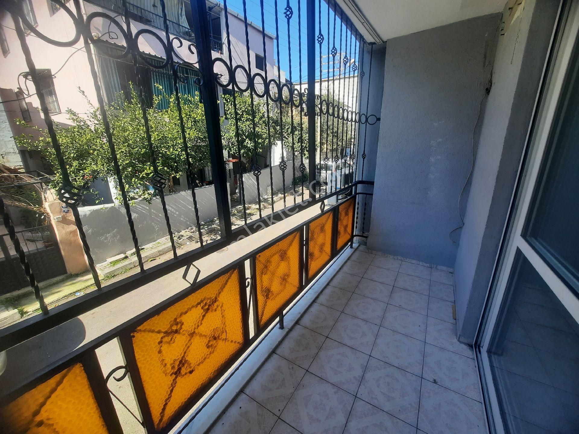 Turpa Güven Gayrimenkulden Kiralık Daire Karabaglar - Görsel 2