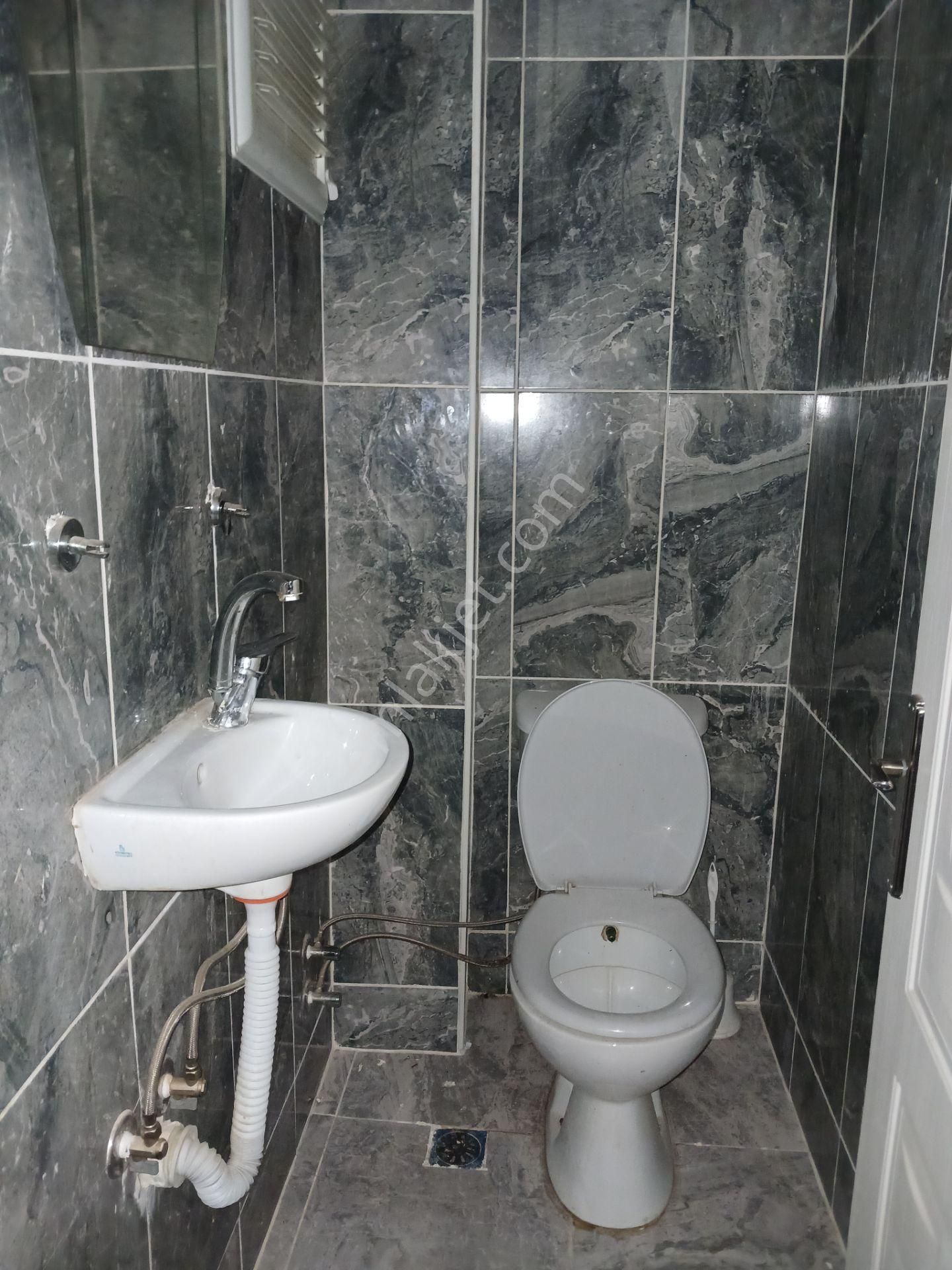 Adapazarı Şeker Mahallesi’nde 2+1 Kiralık Daire - Görsel 12