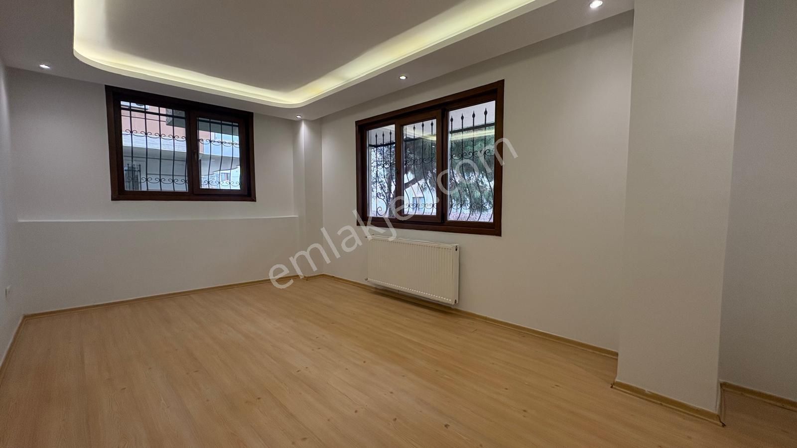 Maltepe İdealtepe'de Kapalı Otoparklı, Ön Cephe 2+1 Daire