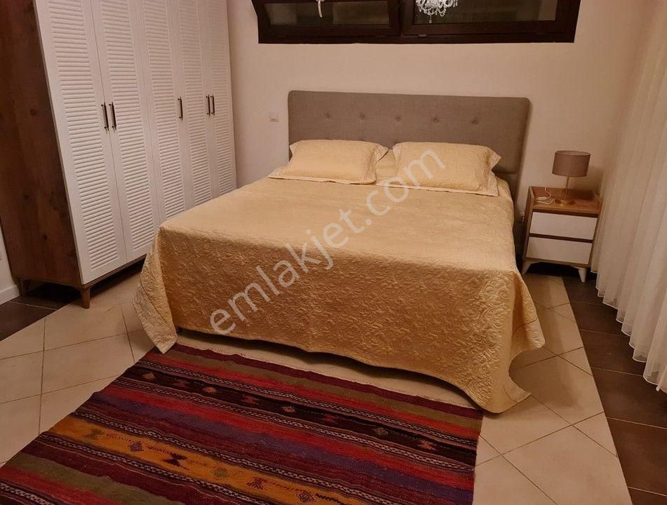 Gölköy' De Geniş Bahçeli Villa 3+1 / 200m2 - Görsel 29